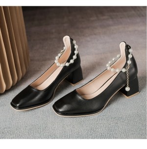 New White Pearl Temperament Shoes